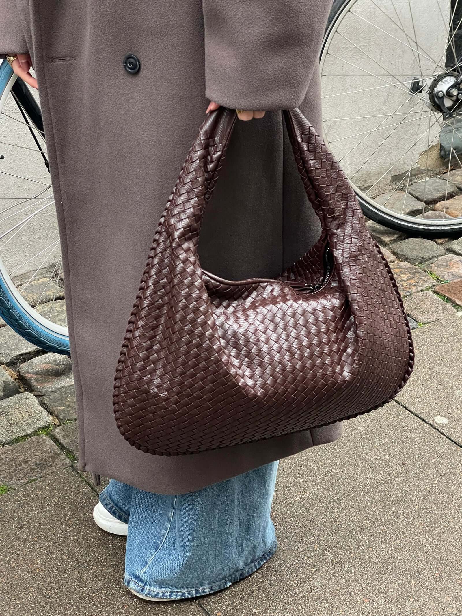 Sophie Woven Handbag