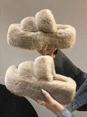 Sophie Cozy Slides