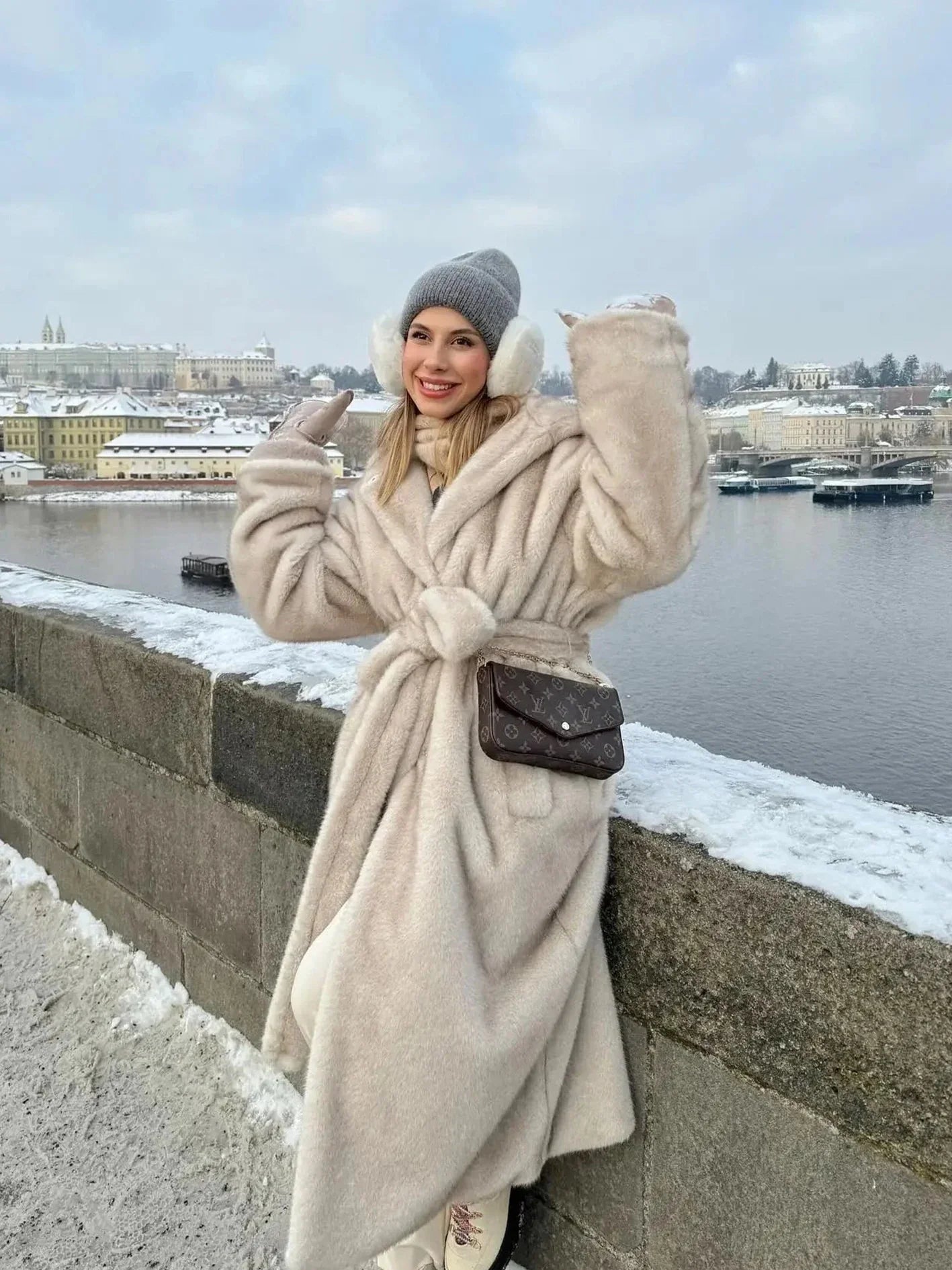 Ophelia | Faux Fur Coat
